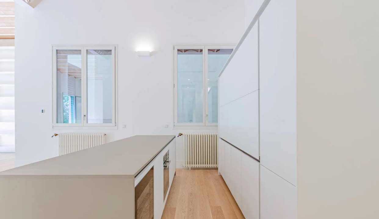 3 soverom Leilighet til salgs i Barcelona by med garasje - € 2 995 000 (Ref: 8464413)