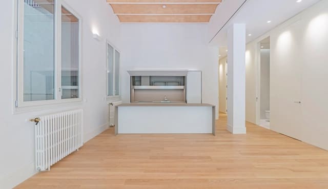 3 soverom Leilighet til salgs i Barcelona by med garasje - € 2 995 000 (Ref: 8464413)