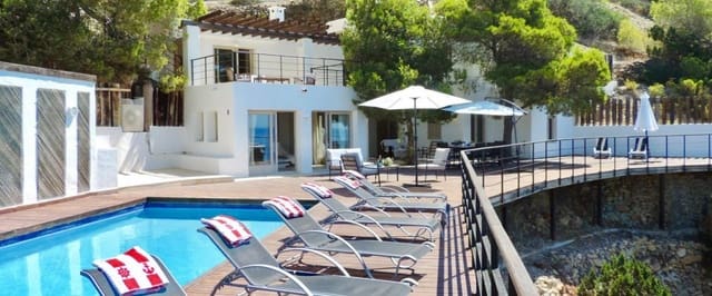 4 soveværelse Villa til salg i Es Cubells, San Jose / Sant Josep de Sa Talaia med swimmingpool garage - € 3.725.000 (Ref: 8464414)