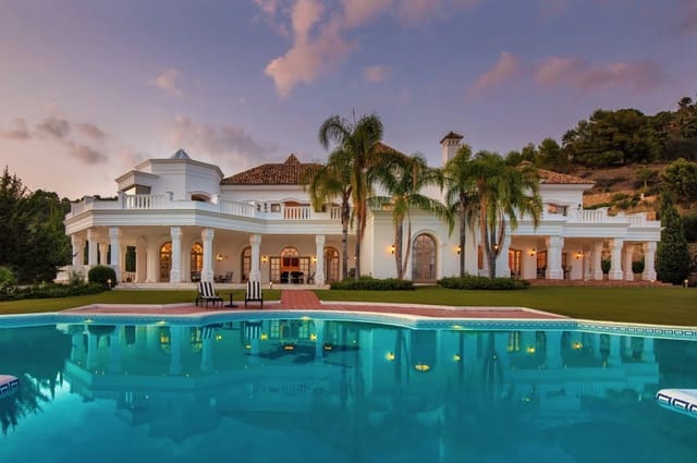 7 soverom Villa til salgs i Marbella med svømmebasseng garasje - € 13 700 000 (Ref: 8464418)