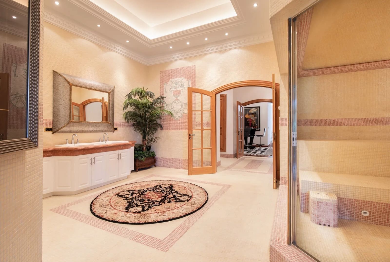 7 soverom Villa til salgs i Marbella med svømmebasseng garasje - € 13 700 000 (Ref: 8464418)