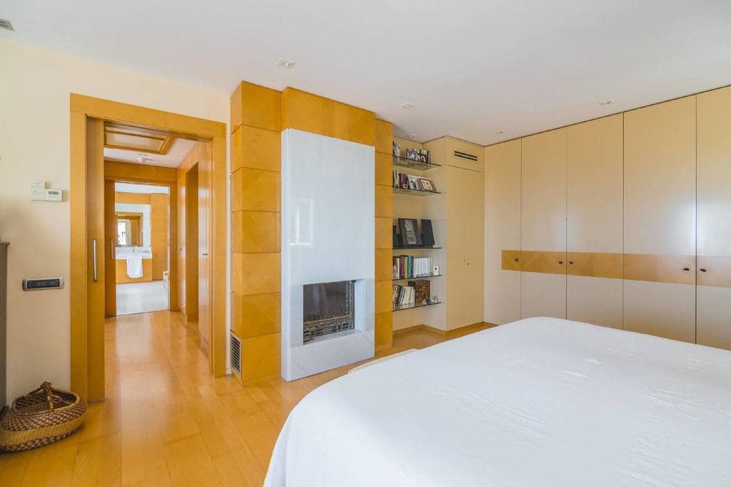 7 quarto Moradia para venda em Barcelona cidade com piscina garagem - 4 600 000 € (Ref: 8464419)