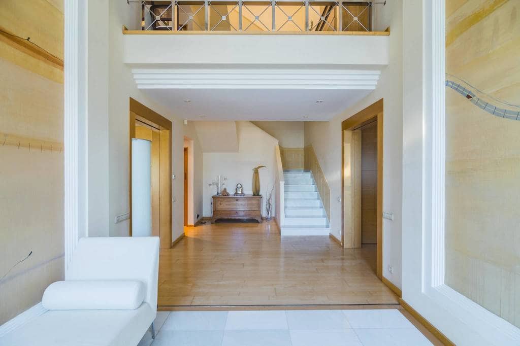 7 quarto Moradia para venda em Barcelona cidade com piscina garagem - 4 600 000 € (Ref: 8464419)