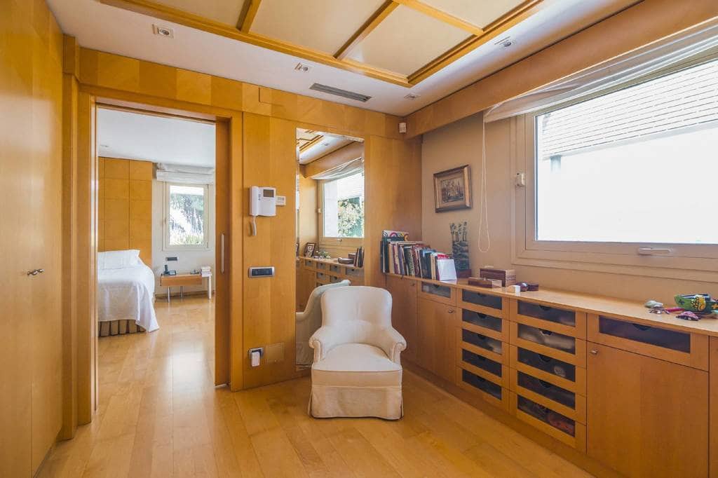 7 quarto Moradia para venda em Barcelona cidade com piscina garagem - 4 600 000 € (Ref: 8464419)