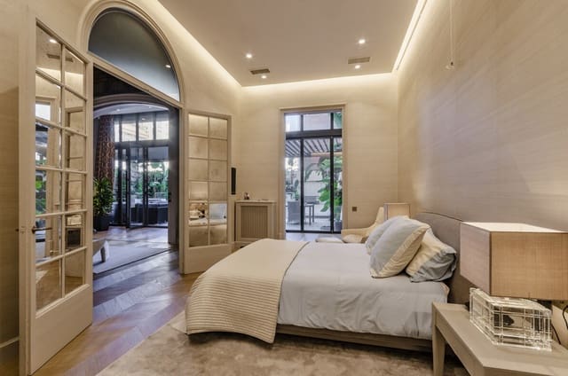 5 makuuhuone Huoneisto myytävänä paikassa Barcelona kaupunki mukana 
autotalli - 7 000 000 € (Ref: 8464420)