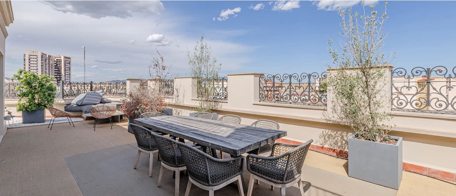 3 soveværelse Penthouse til salg i Barcelona by med garage - € 4.995.000 (Ref: 8464421)