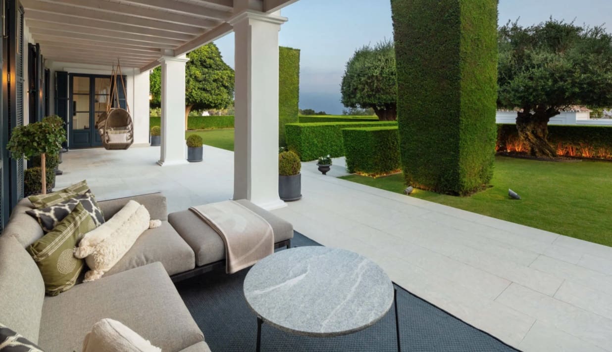 Chalet de 7 habitaciones en Marbella en venta con piscina garaje - 12.500.000 € (Ref: 8464422)