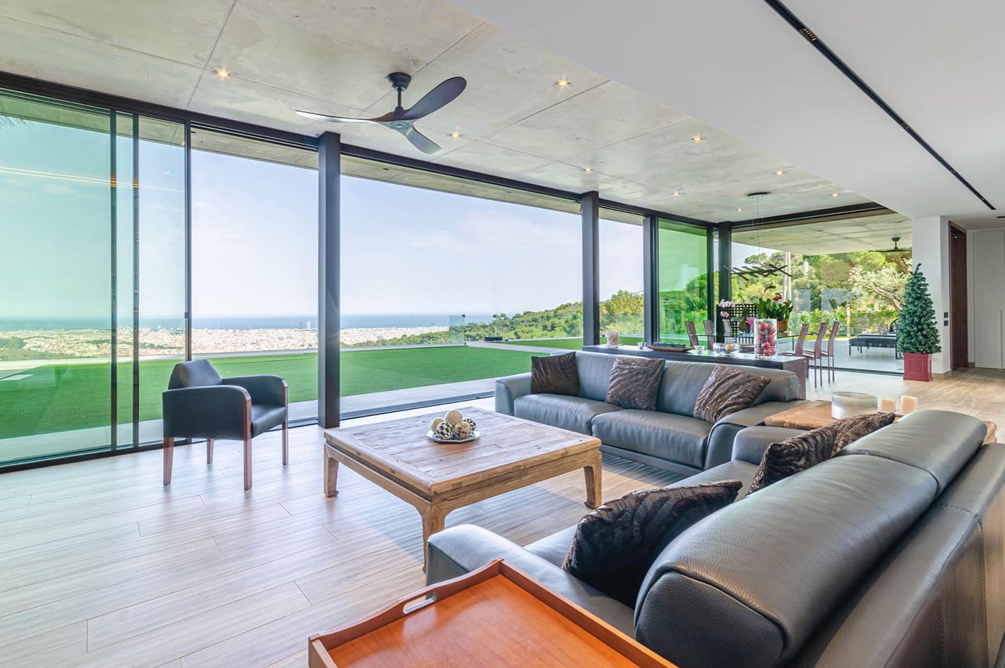 6 soveværelse Villa til salg i Barcelona by med garage - € 7.950.000 (Ref: 8464423)