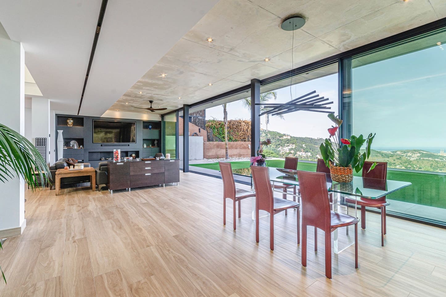 6 soveværelse Villa til salg i Barcelona by med garage - € 7.950.000 (Ref: 8464423)