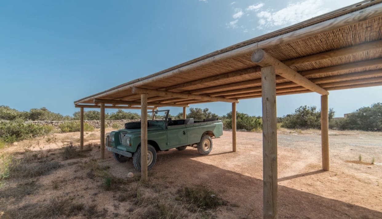 6 bedroom Villa for sale in Cap De Barbaria with pool garage - € 6,580,000 (Ref: 8464424)