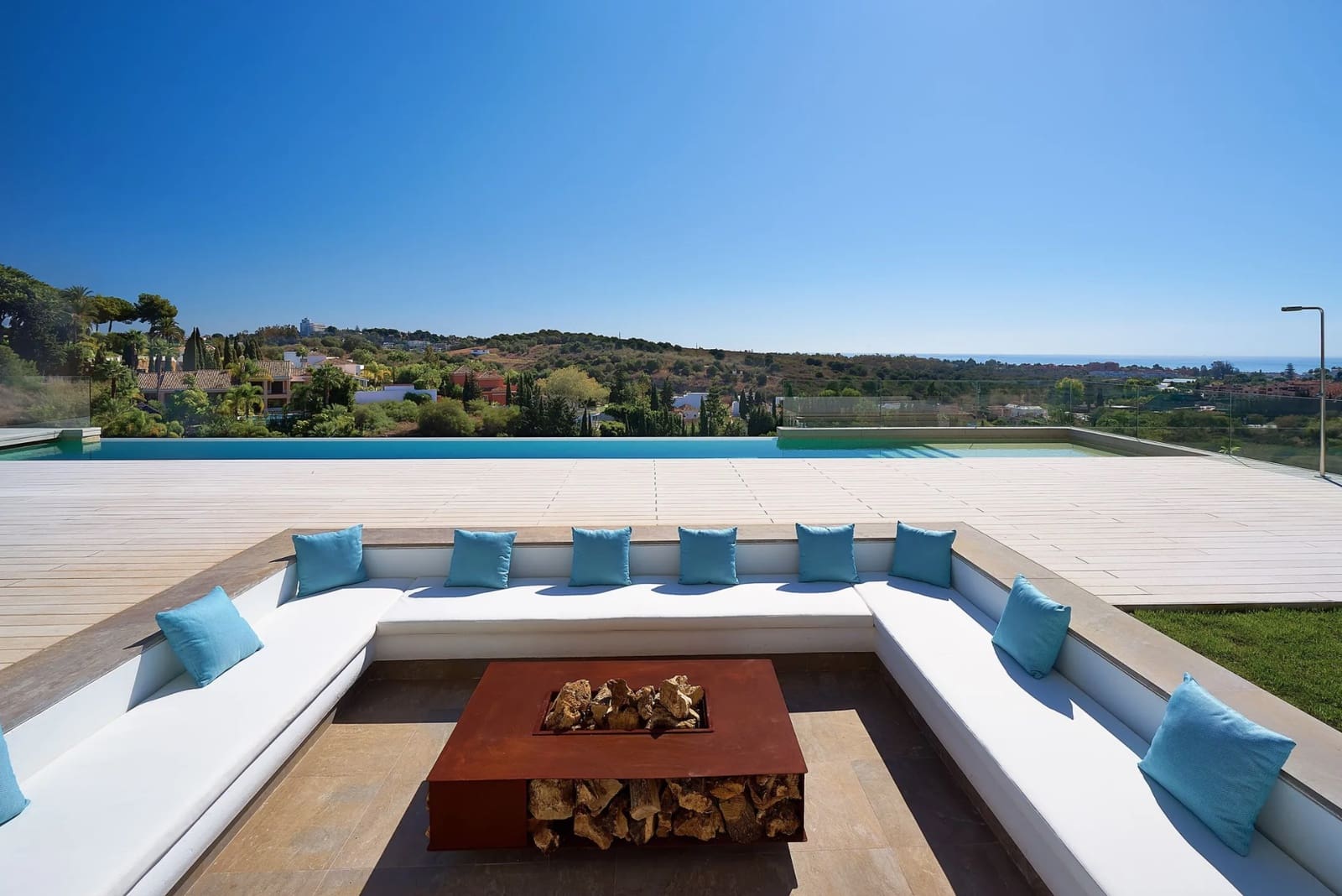 5 Zimmer Villa zu verkaufen in Benahavis mit Pool Garage - 4.500.000 € (Ref: 8464426)