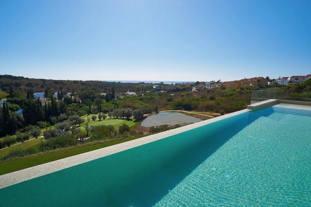 5 Zimmer Villa zu verkaufen in Benahavís mit Pool Garage - 4.500.000 € (Ref: 8464426)