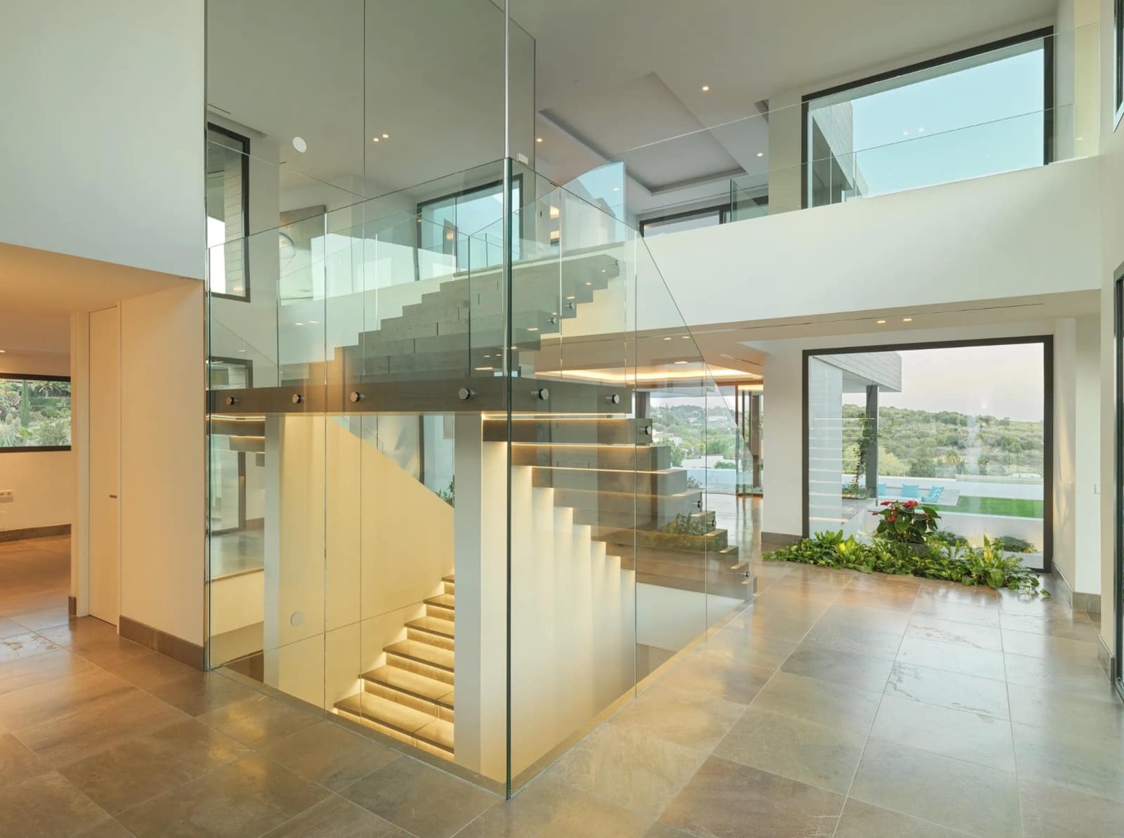 5 Zimmer Villa zu verkaufen in Benahavis mit Pool Garage - 4.500.000 € (Ref: 8464426)