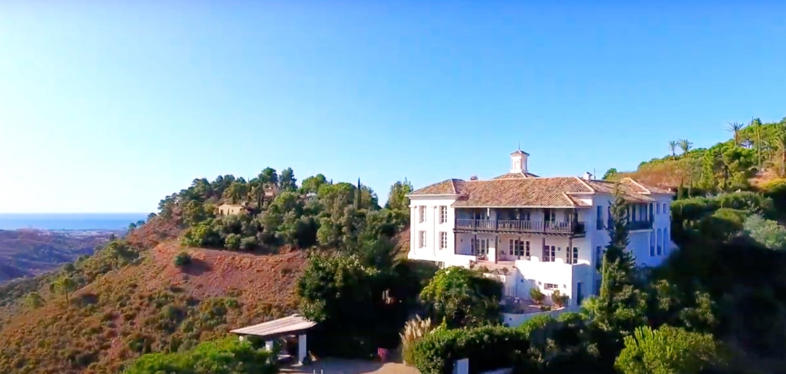 5 makuuhuone Huvila myytävänä paikassa Marbella mukana uima-altaan 
autotalli - 3 500 000 € (Ref: 8464427)