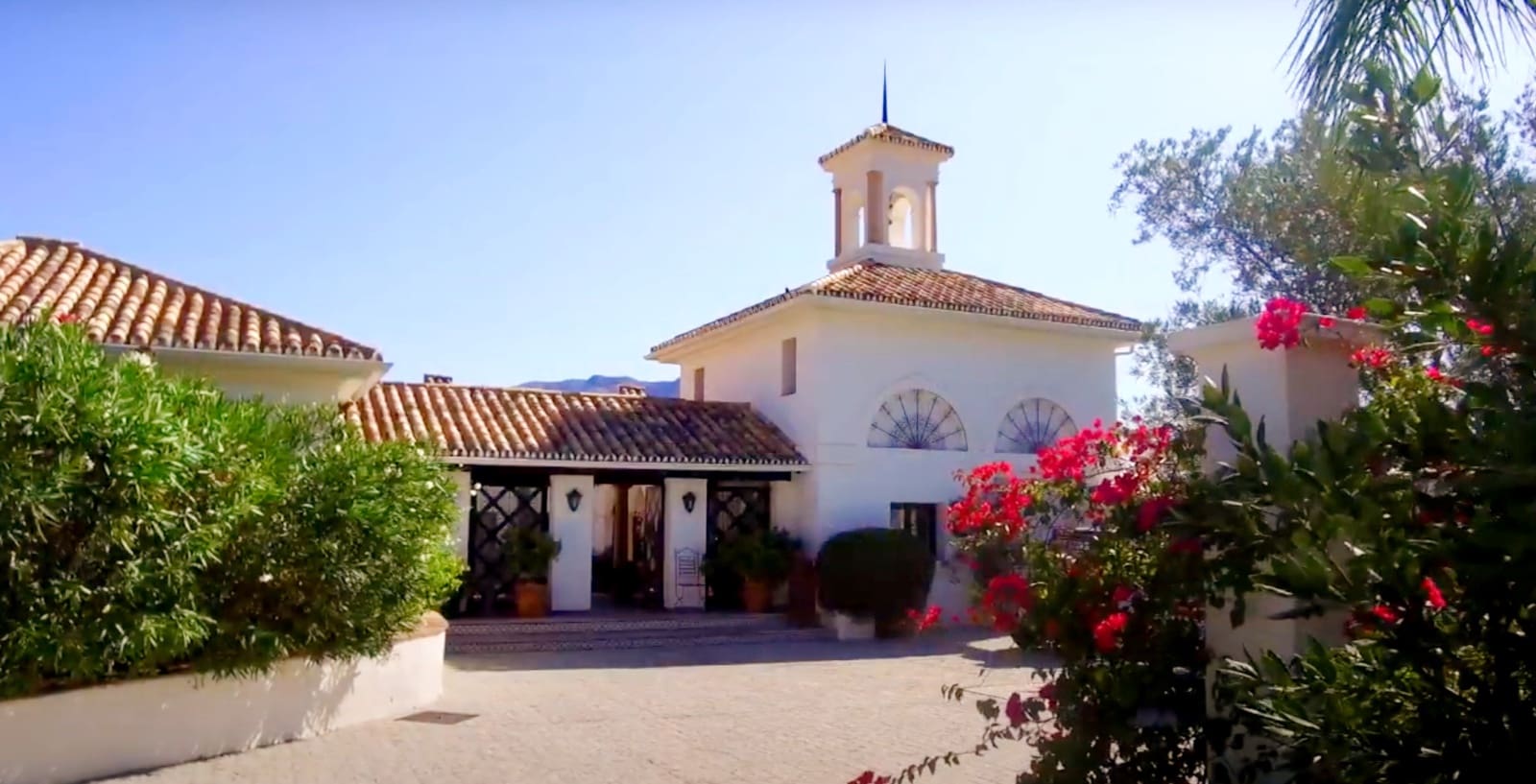 5 makuuhuone Huvila myytävänä paikassa Marbella mukana uima-altaan 
autotalli - 3 500 000 € (Ref: 8464427)