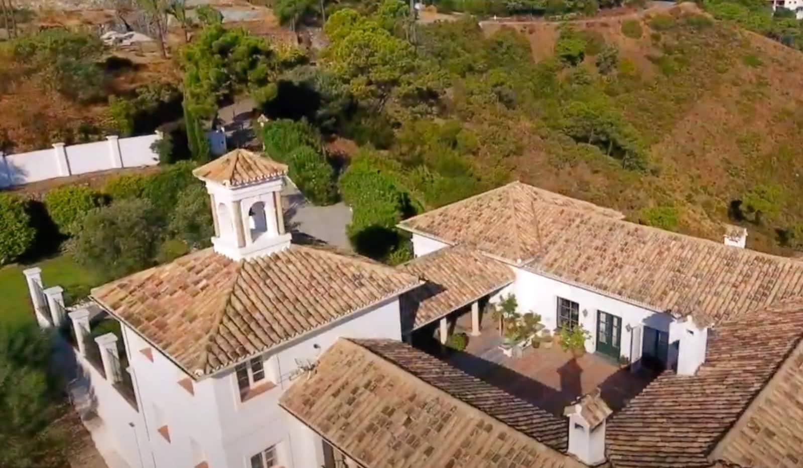 5 makuuhuone Huvila myytävänä paikassa Marbella mukana uima-altaan 
autotalli - 3 500 000 € (Ref: 8464427)