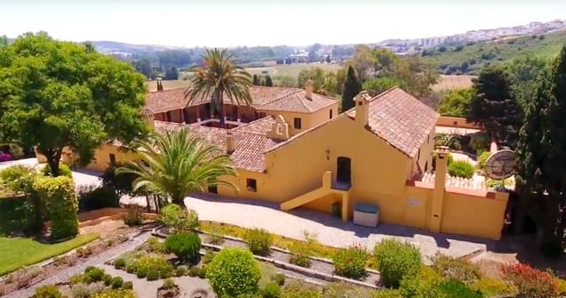 8 Zimmer Finca/Landgut zu verkaufen in Sotogrande, San Roque mit Pool Garage - 4.950.000 € (Ref: 8464430)