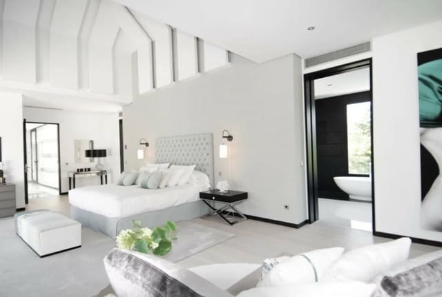 5 makuuhuone Huvila myytävänä paikassa Marbella mukana uima-altaan 
autotalli - 6 900 000 € (Ref: 8464434)