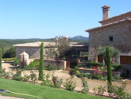 5 soveværelse Finca/Landehus til salg i Llagostera med swimmingpool garage - € 3.500.000 (Ref: 8464436)