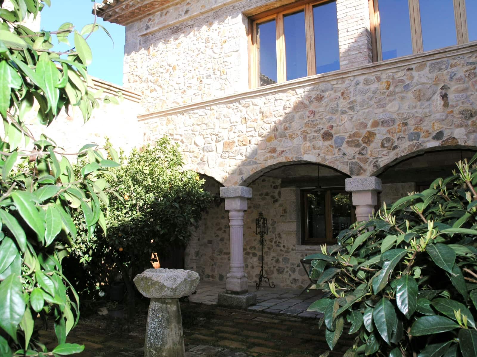 5 soveværelse Finca/Landehus til salg i Llagostera med swimmingpool garage - € 3.500.000 (Ref: 8464436)