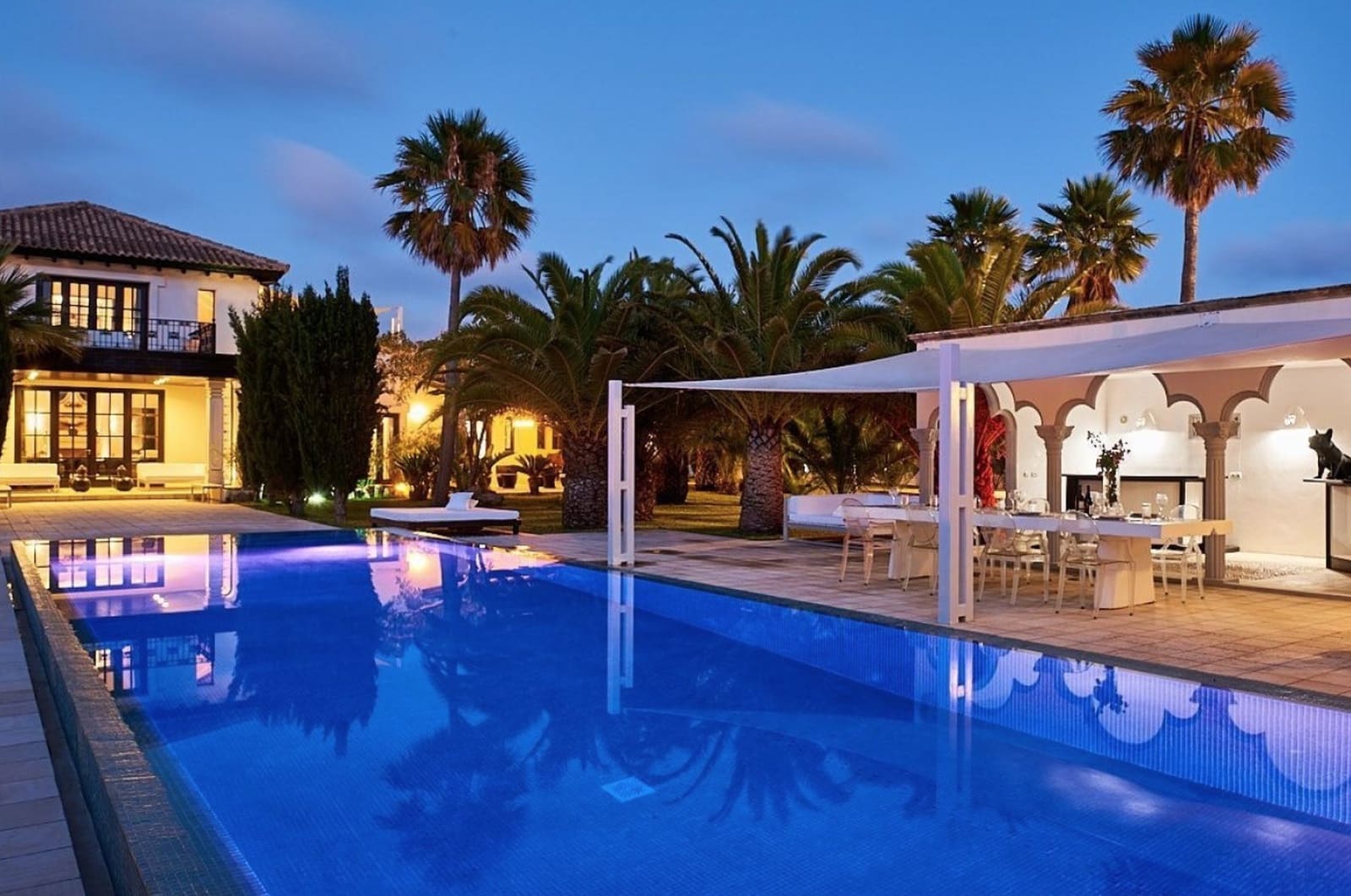 5 soveværelse Villa til salg i Santa Eulalia / Santa Eularia med swimmingpool garage - € 7.200.000 (Ref: 8464438)