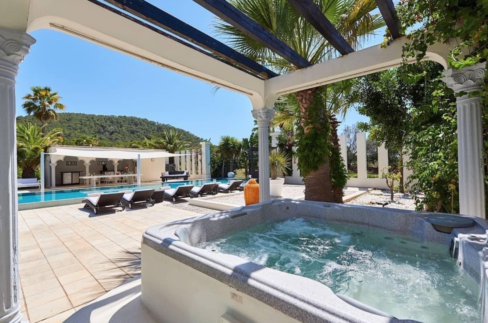 5 soveværelse Villa til salg i Santa Eulalia / Santa Eularia med swimmingpool garage - € 7.200.000 (Ref: 8464438)
