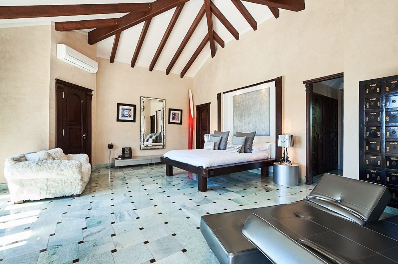 5 soveværelse Villa til salg i Santa Eulalia / Santa Eularia med swimmingpool garage - € 7.200.000 (Ref: 8464438)