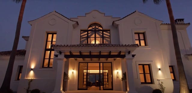 6 quarto Moradia para venda em Nueva Andalucia, Marbella com piscina garagem - 8 995 000 € (Ref: 8464440)