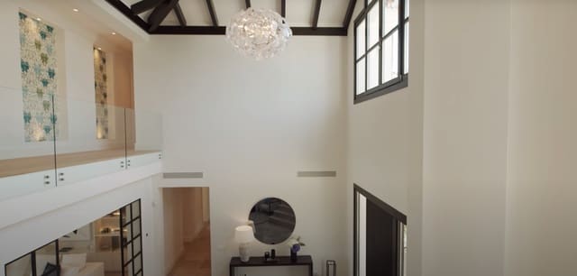 6 quarto Moradia para venda em Nueva Andalucia, Marbella com piscina garagem - 8 995 000 € (Ref: 8464440)