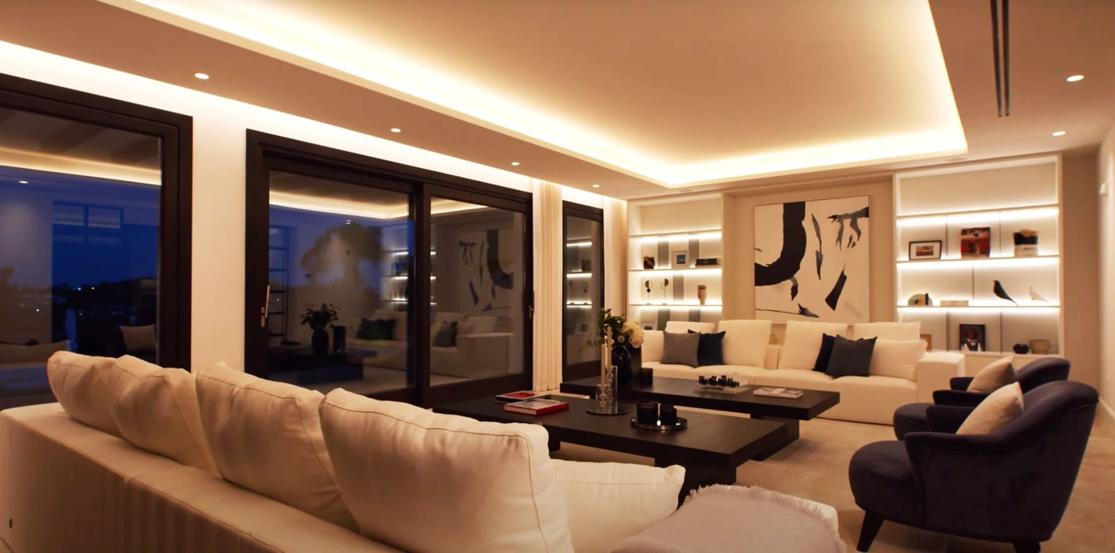 6 quarto Moradia para venda em Nueva Andalucia com piscina garagem - 8 995 000 € (Ref: 8464440)