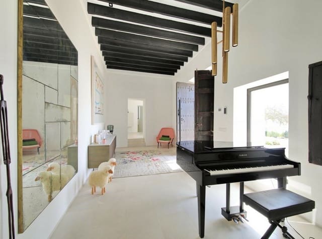 10 soveværelse Villa til salg i Santa Eulalia / Santa Eularia med swimmingpool garage - € 13.900.000 (Ref: 8464441)