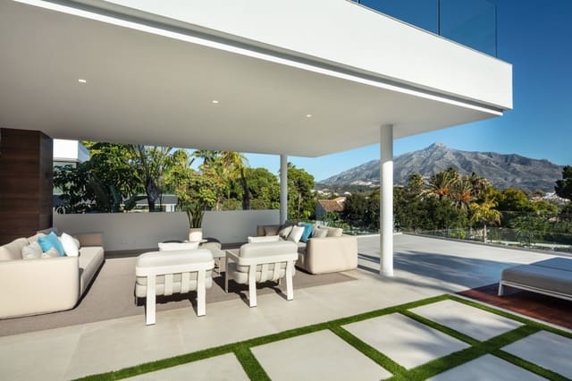 5 soverom Villa til salgs i Marbella med svømmebasseng garasje - € 3 595 000 (Ref: 8464442)