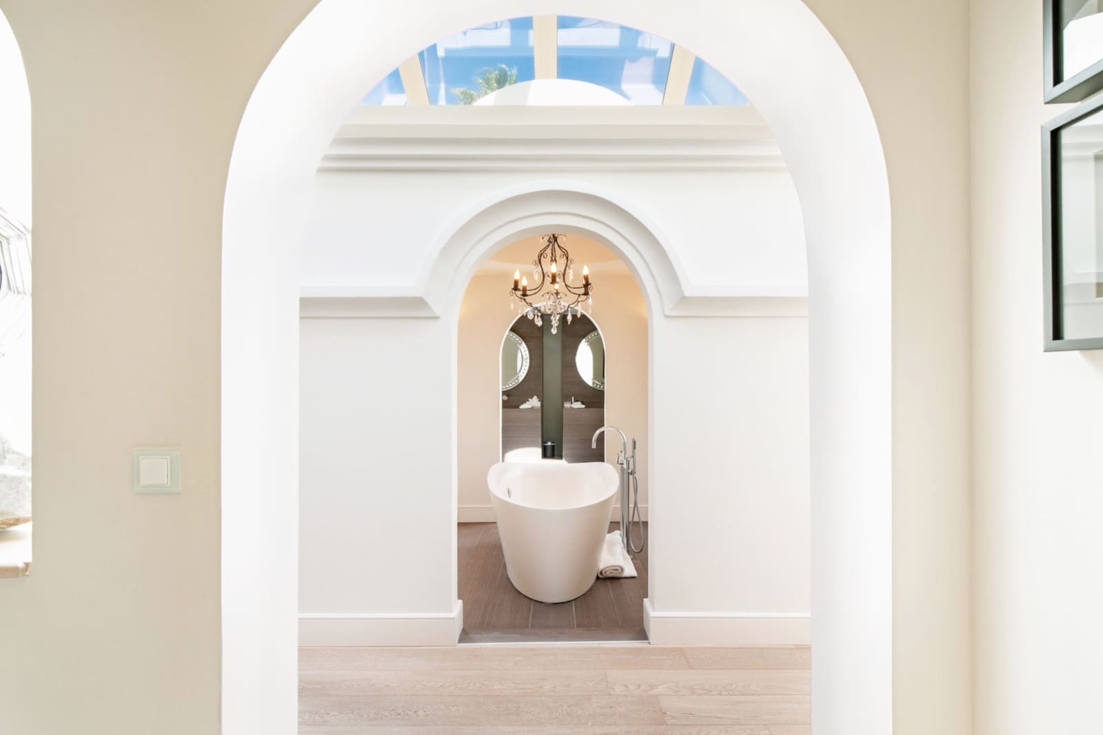 5 soveværelse Villa til salg i Guadalmina med swimmingpool garage - € 9.950.000 (Ref: 8464443)