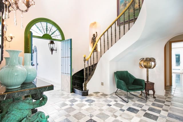 5 sypialnia Willa na sprzedaż w Guadalmina Baja, Marbella z basenem garażem - 9 950 000 € (Ref: 8464443)