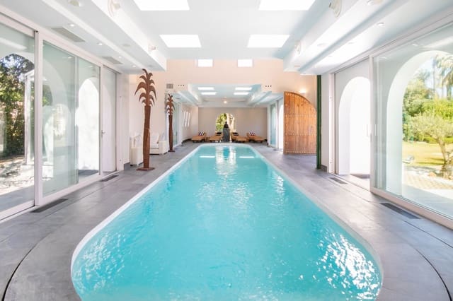 5 sypialnia Willa na sprzedaż w Guadalmina Baja, Marbella z basenem garażem - 9 950 000 € (Ref: 8464443)