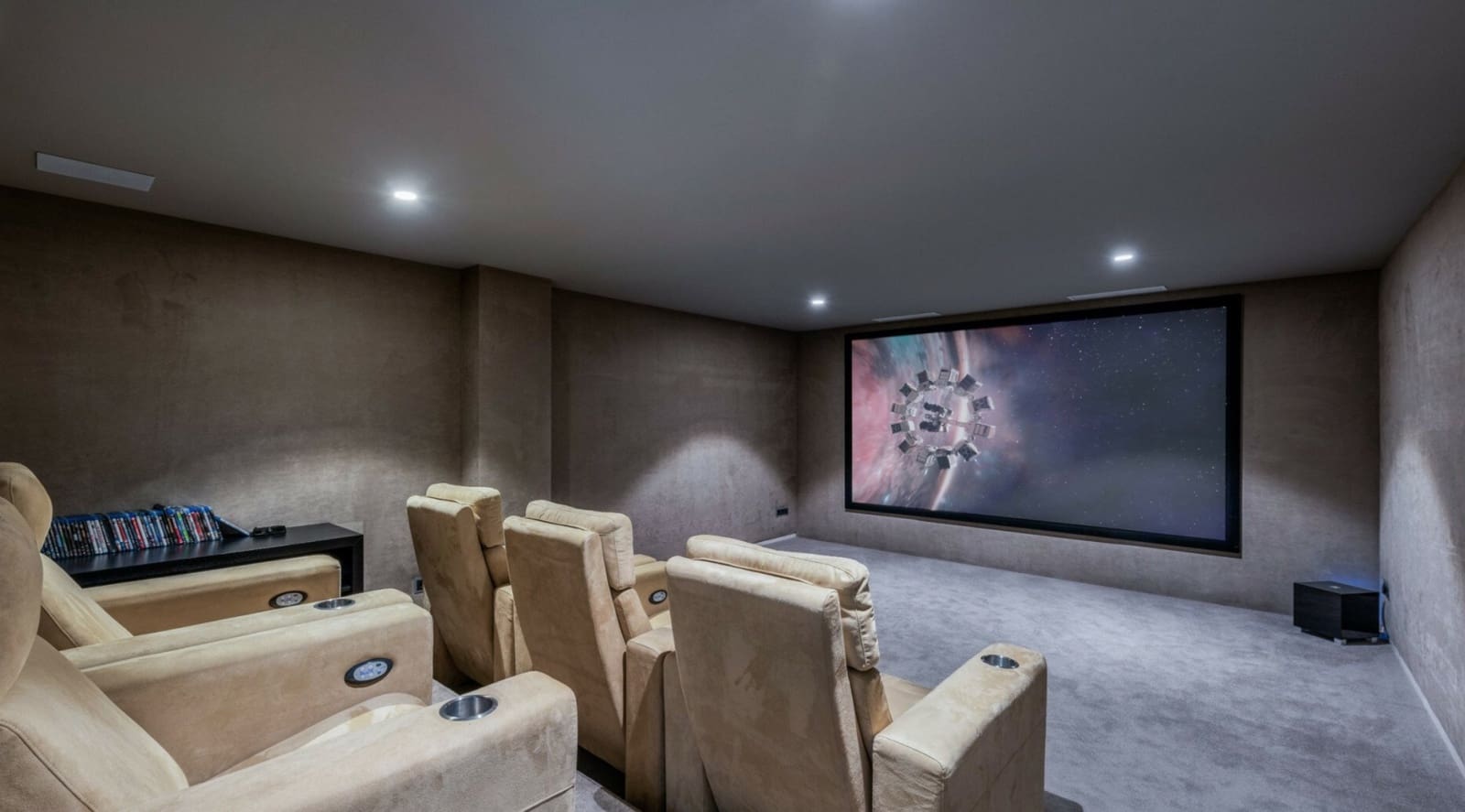 5 Zimmer Villa zu verkaufen in Marbella mit Pool Garage - 3.750.000 € (Ref: 8464444)