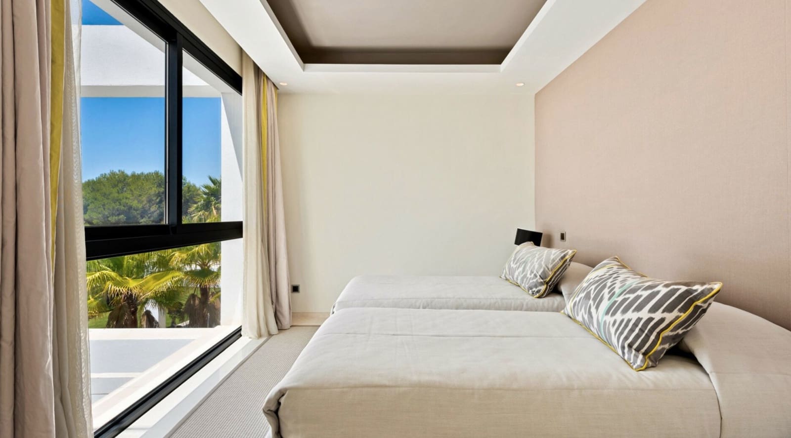 5 Zimmer Villa zu verkaufen in Marbella mit Pool Garage - 3.750.000 € (Ref: 8464444)