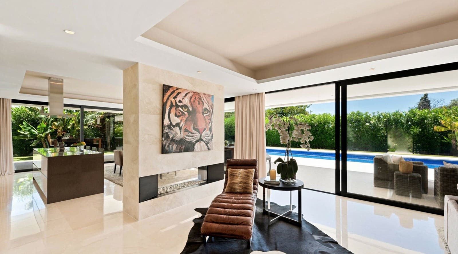 5 Zimmer Villa zu verkaufen in Marbella mit Pool Garage - 3.750.000 € (Ref: 8464444)