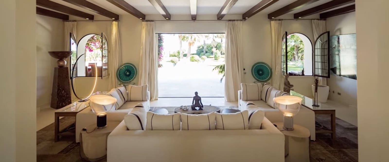 9 soveværelse Villa til salg i Bahia de Marbella med swimmingpool garage - € 15.000.000 (Ref: 8464445)