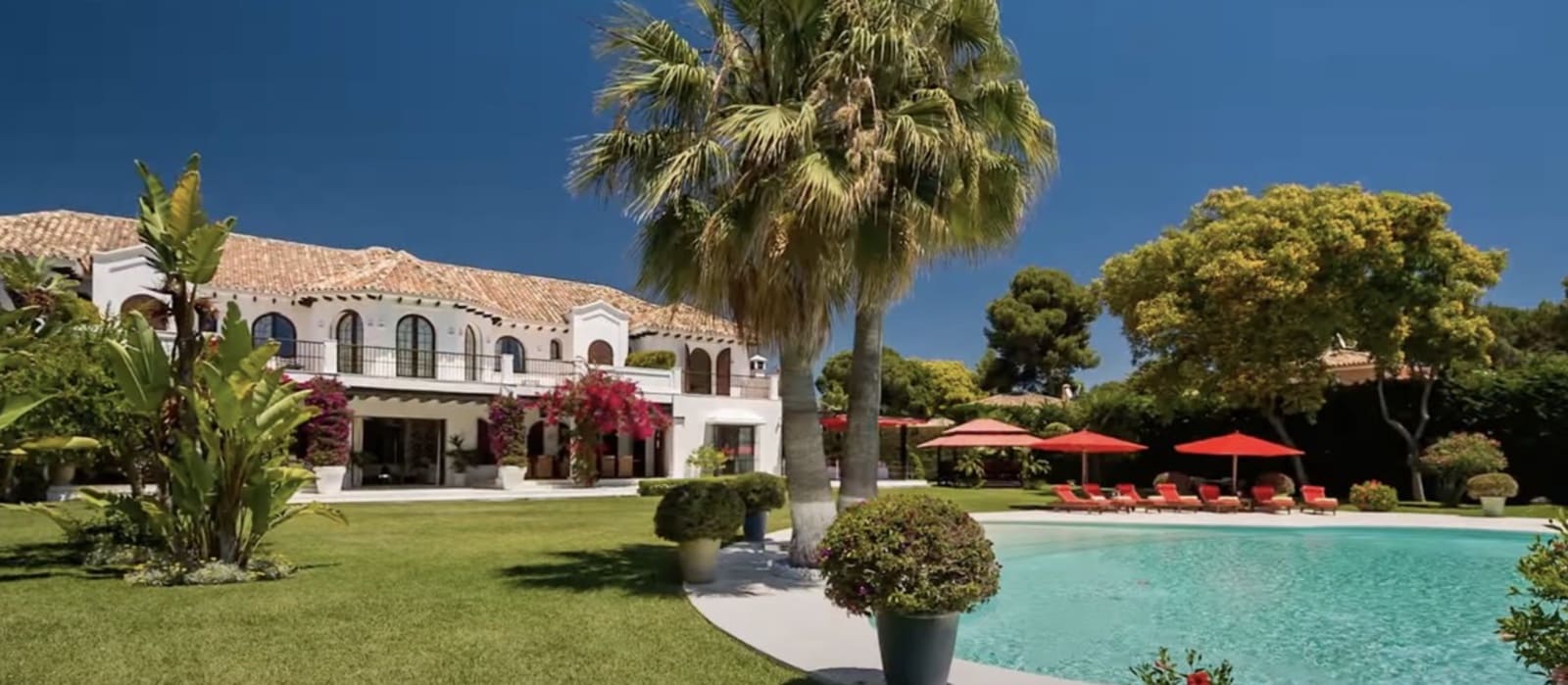 9 soveværelse Villa til salg i Bahia de Marbella med swimmingpool garage - € 15.000.000 (Ref: 8464445)
