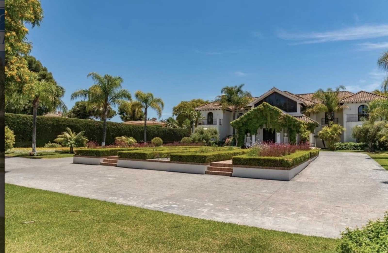 9 soveværelse Villa til salg i Bahia de Marbella med swimmingpool garage - € 15.000.000 (Ref: 8464445)