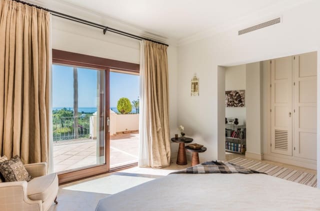 5 soverom Villa til salgs i Marbella med svømmebasseng garasje - € 4 900 000 (Ref: 8464446)