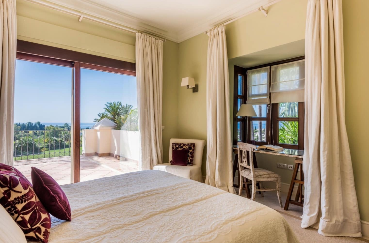 5 soverom Villa til salgs i Marbella med svømmebasseng garasje - € 4 900 000 (Ref: 8464446)