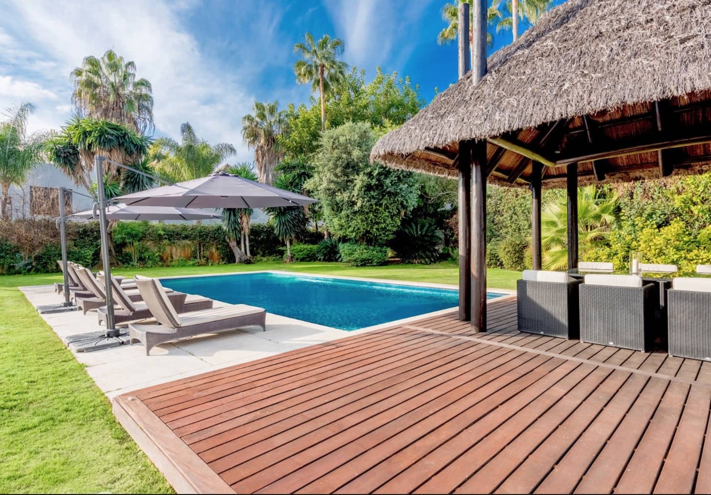 5 soverom Villa til salgs i San Pedro de Alcantara med svømmebasseng garasje - € 4 450 000 (Ref: 8464447)