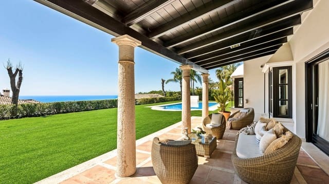 9 makuuhuone Huvila myytävänä paikassa Sierra Blanca, Marbella mukana uima-altaan 
autotalli - 6 800 000 € (Ref: 8464450)