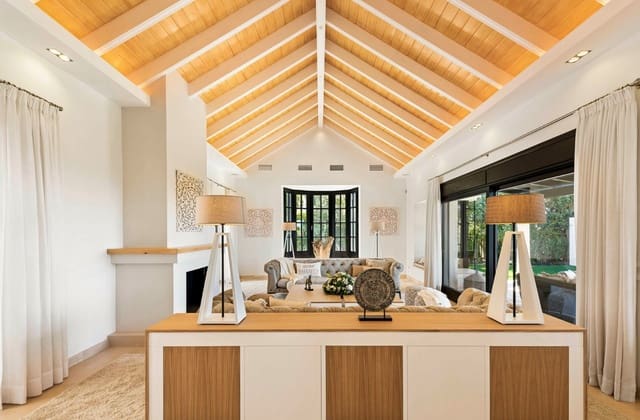 9 makuuhuone Huvila myytävänä paikassa Sierra Blanca, Marbella mukana uima-altaan 
autotalli - 6 800 000 € (Ref: 8464450)