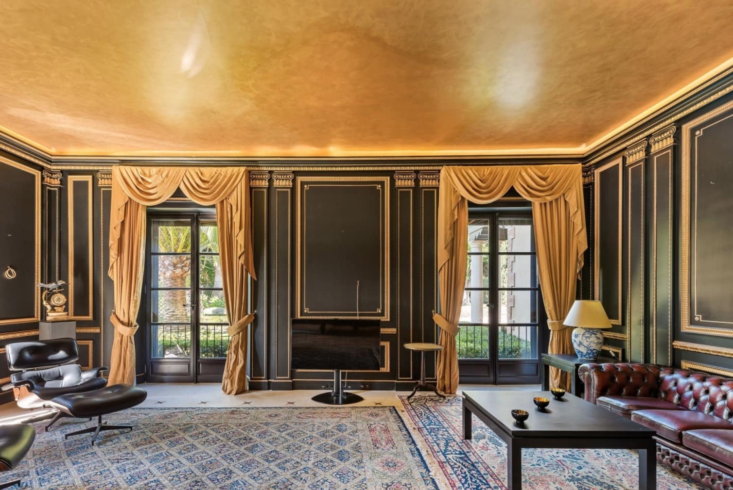 6 bedroom Villa for sale in Marbella with pool garage - € 14,850,000 (Ref: 8464451)