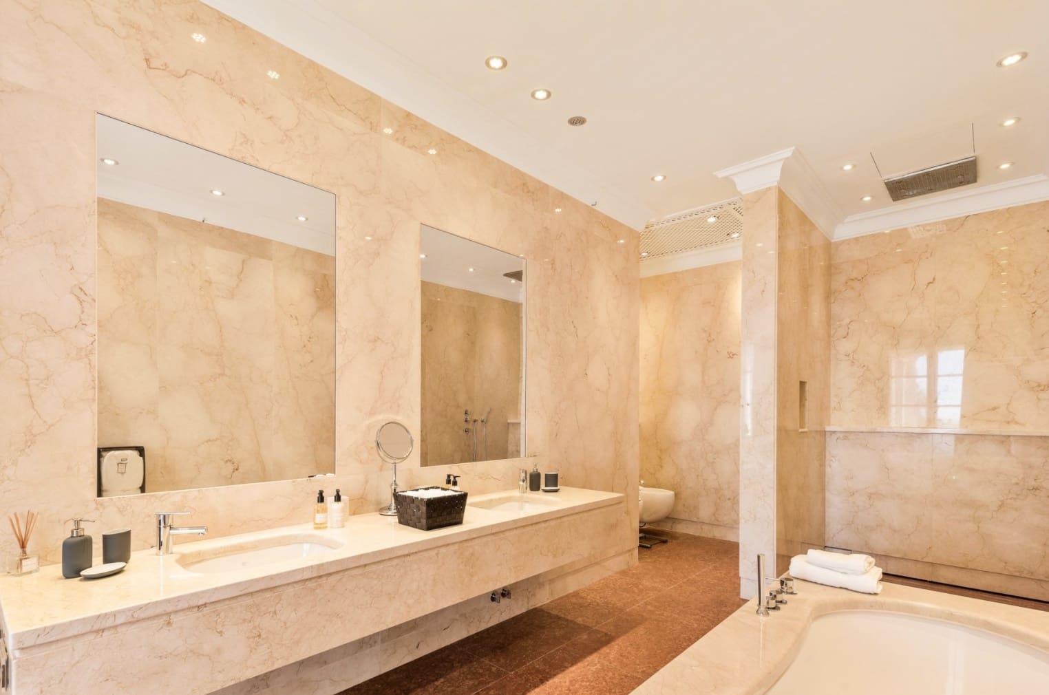 6 bedroom Villa for sale in Marbella with pool garage - € 14,850,000 (Ref: 8464451)