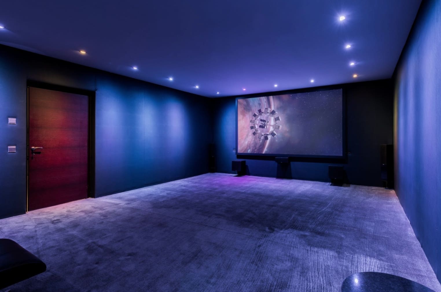 6 bedroom Villa for sale in Marbella with pool garage - € 14,850,000 (Ref: 8464451)