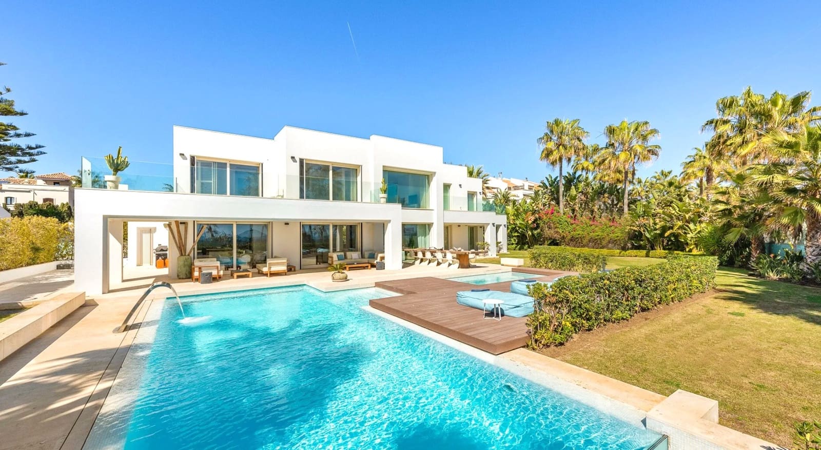 7 quarto Moradia para venda em Marbella com piscina garagem - 14 850 000 € (Ref: 8464454)